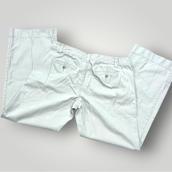 GAP Favorite Khaki Trousers - Picture 2 of 16